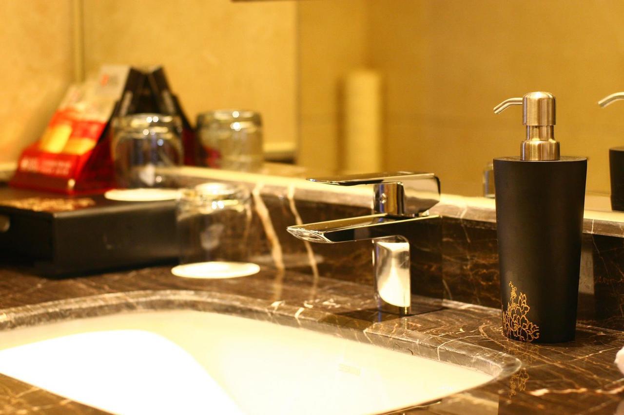 Hengna International Hotel Yiwu  Extérieur photo